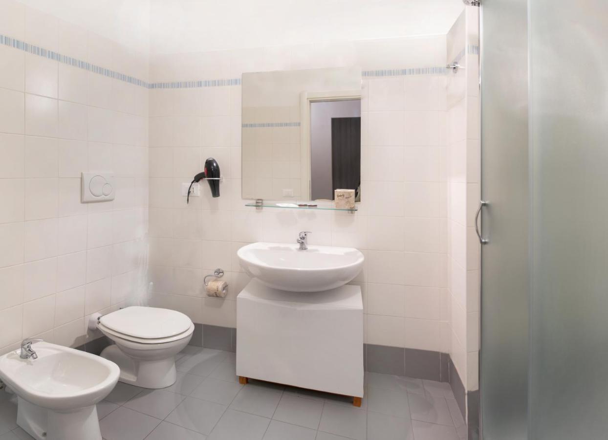 Aparthotel Al Borgo Sarzana Exterior foto